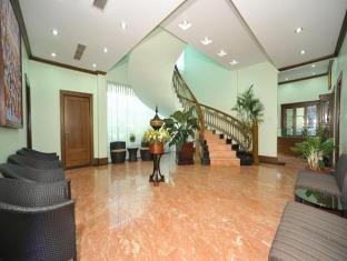 ปาล์ม สปริง รีสอร์ต รีสอร์ท 4*